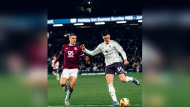 Burnley and Man Utd share points in 2-2 draw; Villa and Palace finish goalless