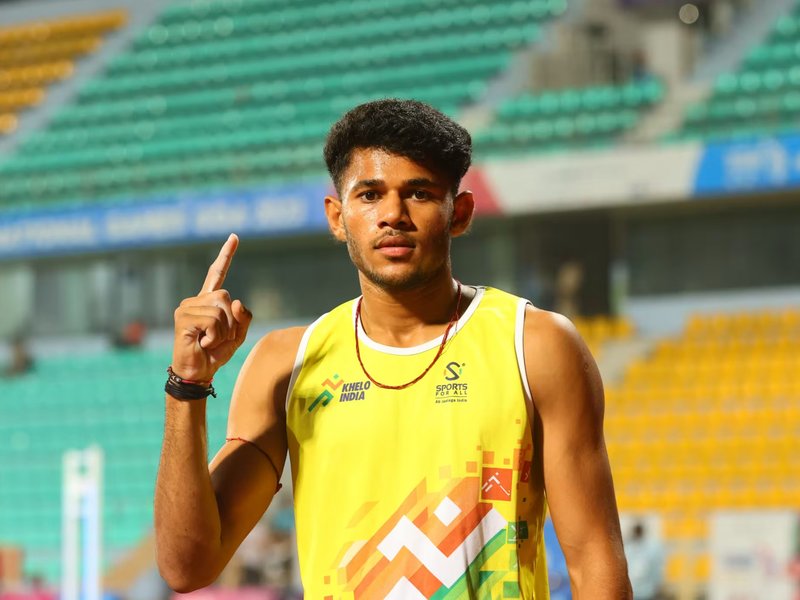 Dev Meena, record holder, informs Sports Minister after TTE fines him Rs 5000 for pole vault gear.