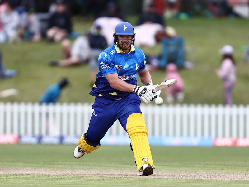 Glenn Phillips explains why he often switches to left-handed batting during matches.