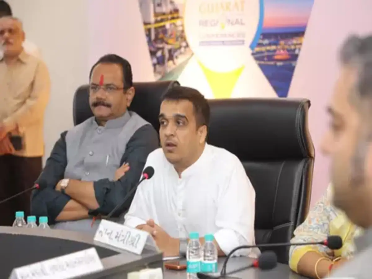 Gujarat Deputy CM Leads Delegation to Meet Business Leaders and Investors at Davos
