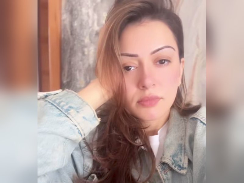 Hansika Motwanni’s Quirky New Year Resolution: Plans to Be Late in 2026!