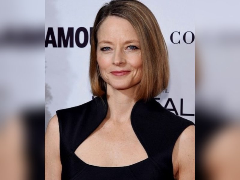 Jodie Foster Reflects on Fame and Dignity: “I’ve Never Chased the Spotlight” Jodie Foster Reflects on Fame and Dignity: “I’ve Never Chased the Spotlight”