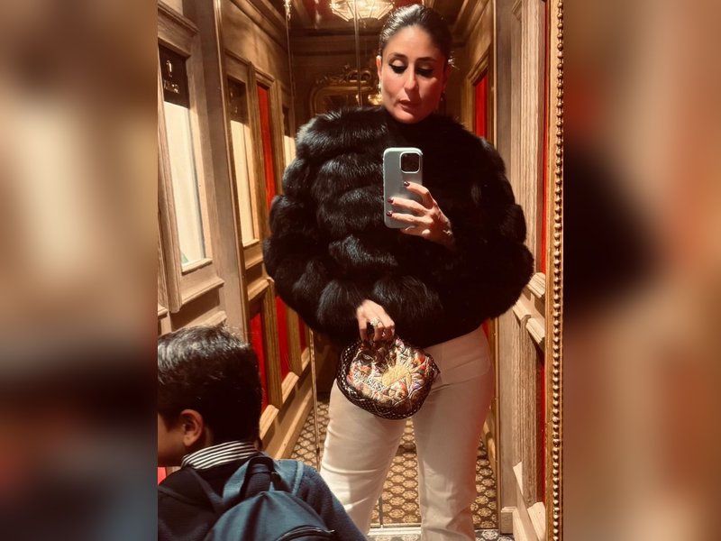 Kareena Kapoor Shares How She Trains Taimur and Jeh to Pose Perfectly on Family Vacations Kareena Kapoor Shares How She Trains Taimur and Jeh to Pose Perfectly on Family Vacations