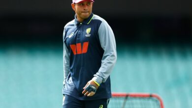 Khawaja speaks out on racial stereotypes in Australian cricket: “We fight every single day”