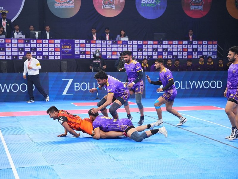 Lucknow Lions Kick Off 2023 with Strong Victory Against Awadh Ramdoots in UPKL Season 2