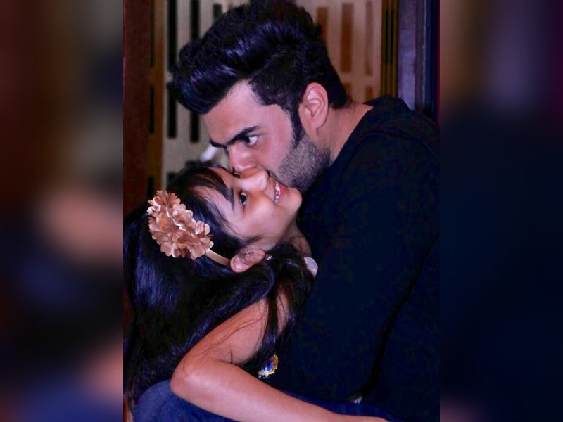 Maniesh Paul Celebrates Daughter’s 15th Birthday with Heartfelt Wishes and Shared Jokes on Instagram