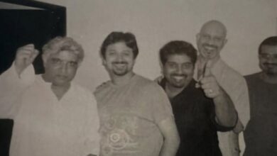 Music composer Eshaan shares rare throwback pic from Kal Ho Naa Ho’s iconic composing session.