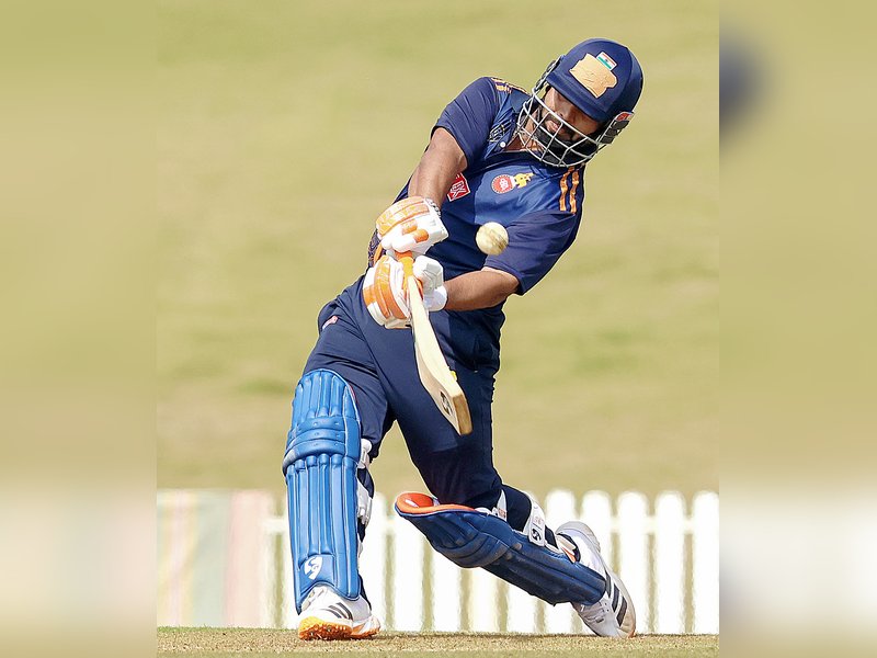 Pant’s Unbeaten 67 Drives Delhi to an Impressive Eight-Wicket Victory Against Services Pant’s Unbeaten 67 Drives Delhi to an Impressive Eight-Wicket Victory Against Services