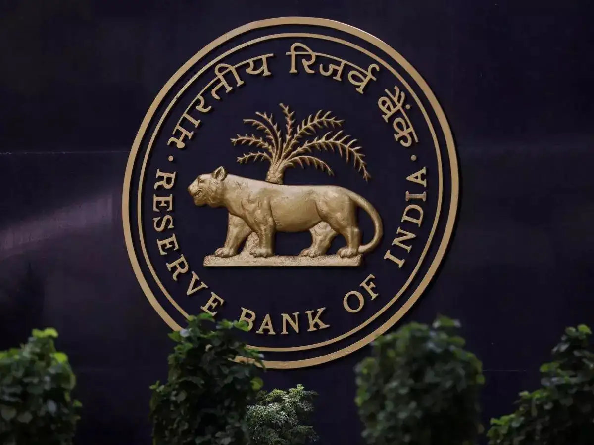RBI Notes Impact of Rising Insurance Costs on Premium Growth and Medium-Term Challenges