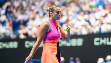 Sabalenka comfortably advances to third round of Australian Open