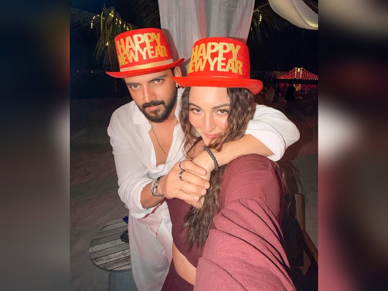 Sonakshi Sinha and Zaheer Iqbal ring in 2026 with a glamorous New Year celebration in the Maldives!