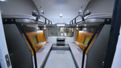 Vande Bharat Sleeper Unveiled: Rail Minister Vaishnaw Highlights New Seats and Washrooms