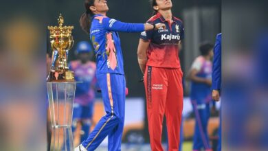 WPL 2026: RCB bowls first vs. defending champs MI as unwell Matthews misses out